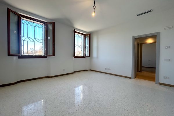 PRATO DELLA VALLE, NUOVO APPARTAMENTO MQ. 69