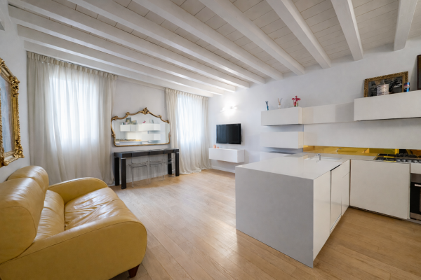 PEDROCCHI, APPARTAMENTO ARREDATO MQ. 77